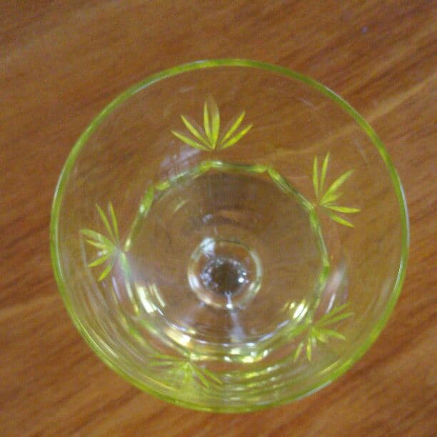 稀少☆イギリス ビンテージ ウランガラス ワイングラス　5個セット