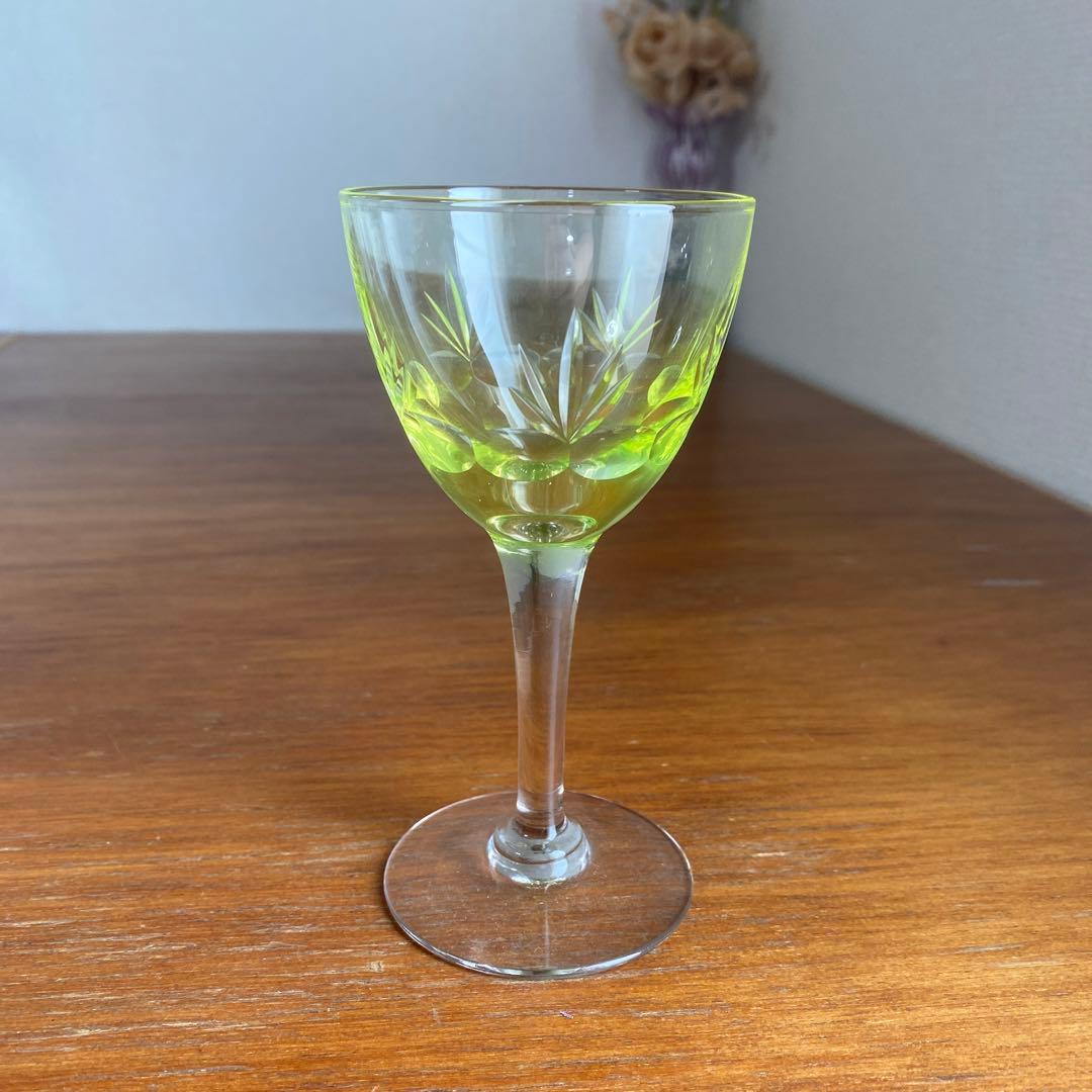 稀少☆イギリス ビンテージ ウランガラス ワイングラス　5個セット