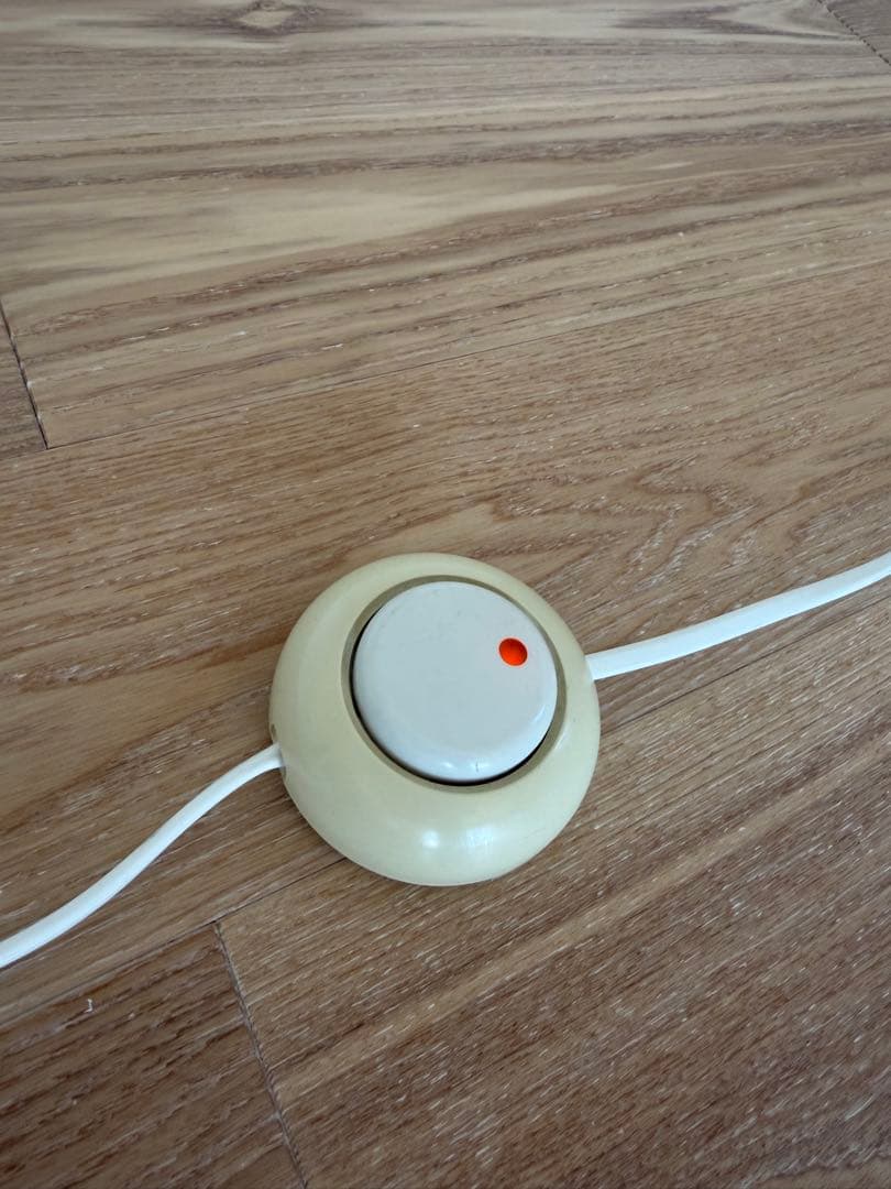 ルイスポールセン AJフロアランプ Louis Poulsen