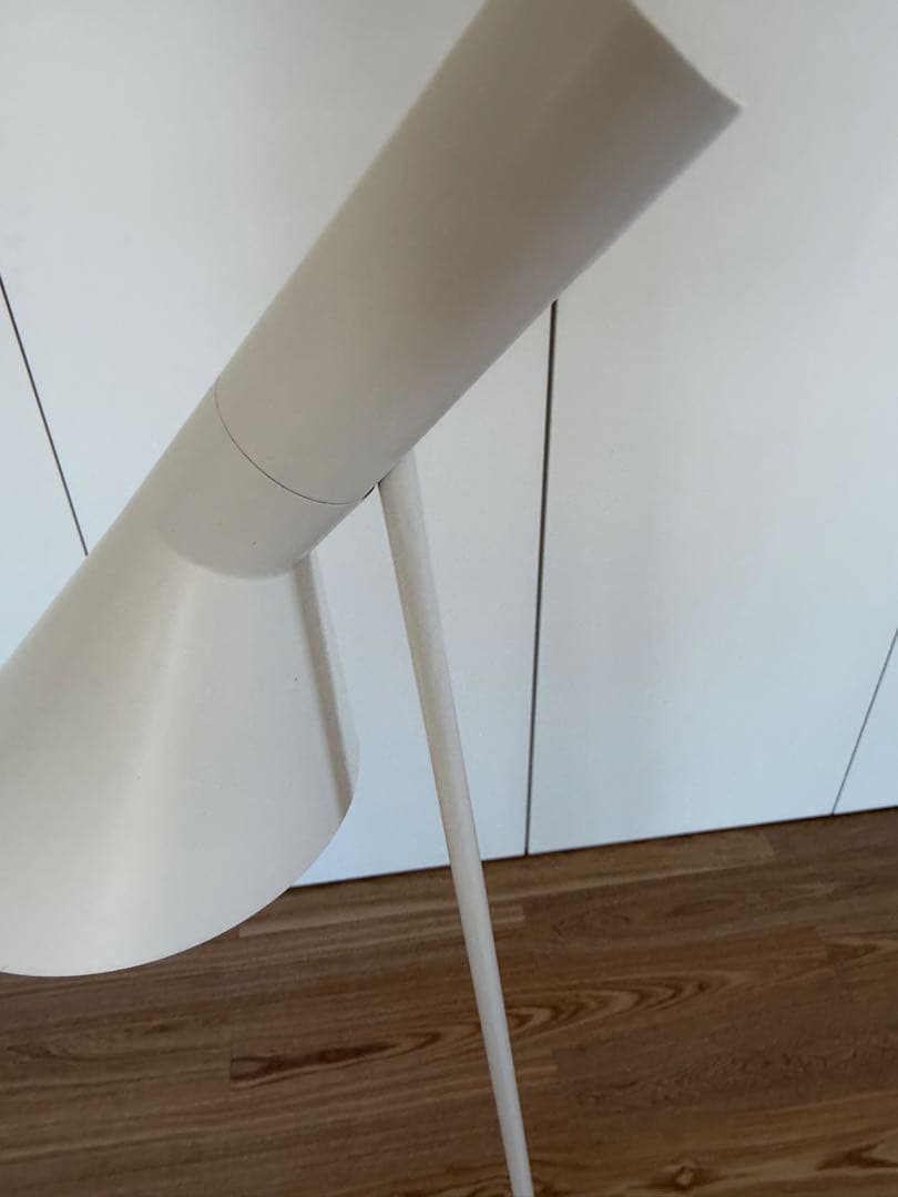 ルイスポールセン AJフロアランプ Louis Poulsen