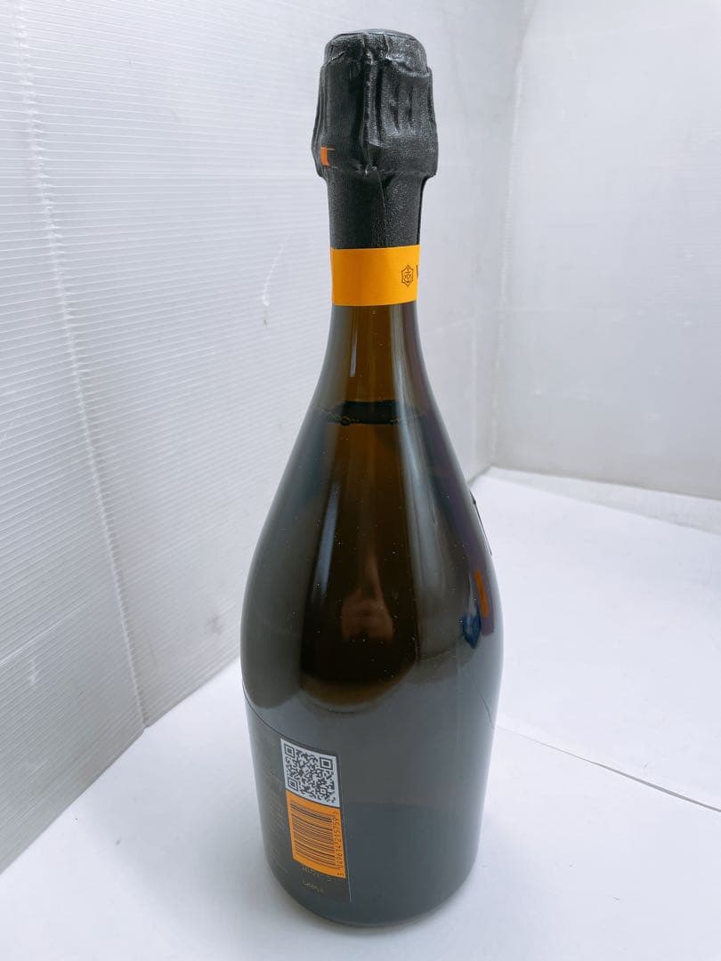 未開栓★美品 ヴーヴ クリコ ラ グラン ダーム ヴィンテージ 2015 箱付き