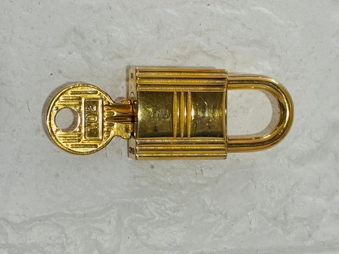 正規品　HERMES エルメス　カデナ　　南京錠　キー　パドロック　No.102