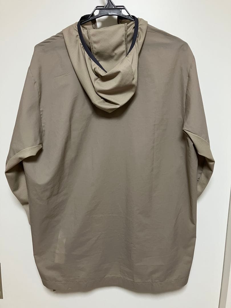 メンズ・エアシェッド・プロ・プルオーバー　Ｌサイズ