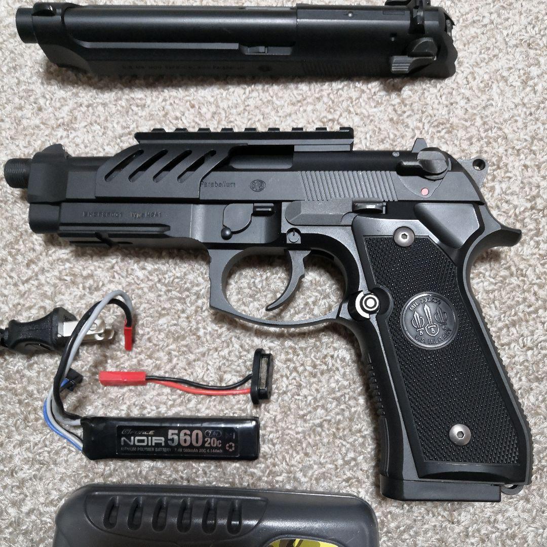 東京マルイ　M9A1 電動ガン リポ化済み