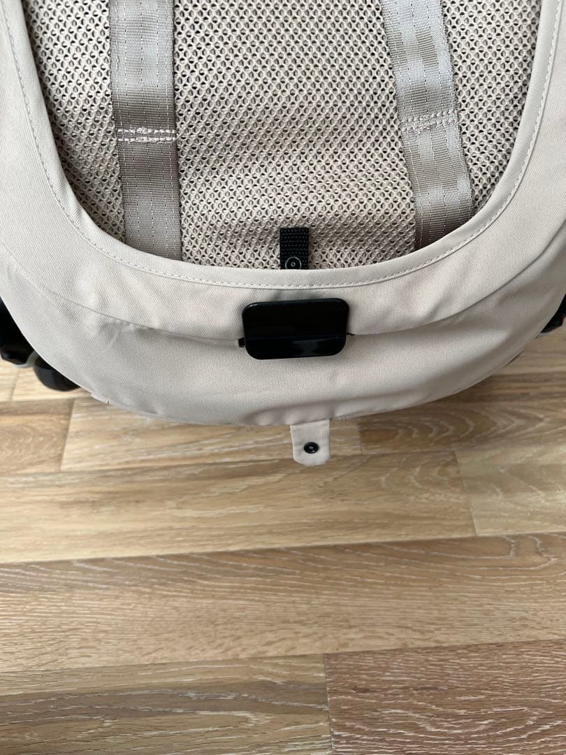 【美品】cybex サイベックス メリオカーボン ベージュ