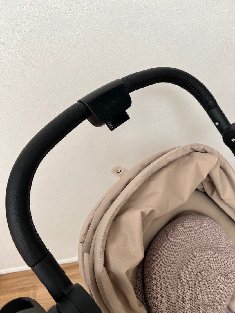 【美品】cybex サイベックス メリオカーボン ベージュ