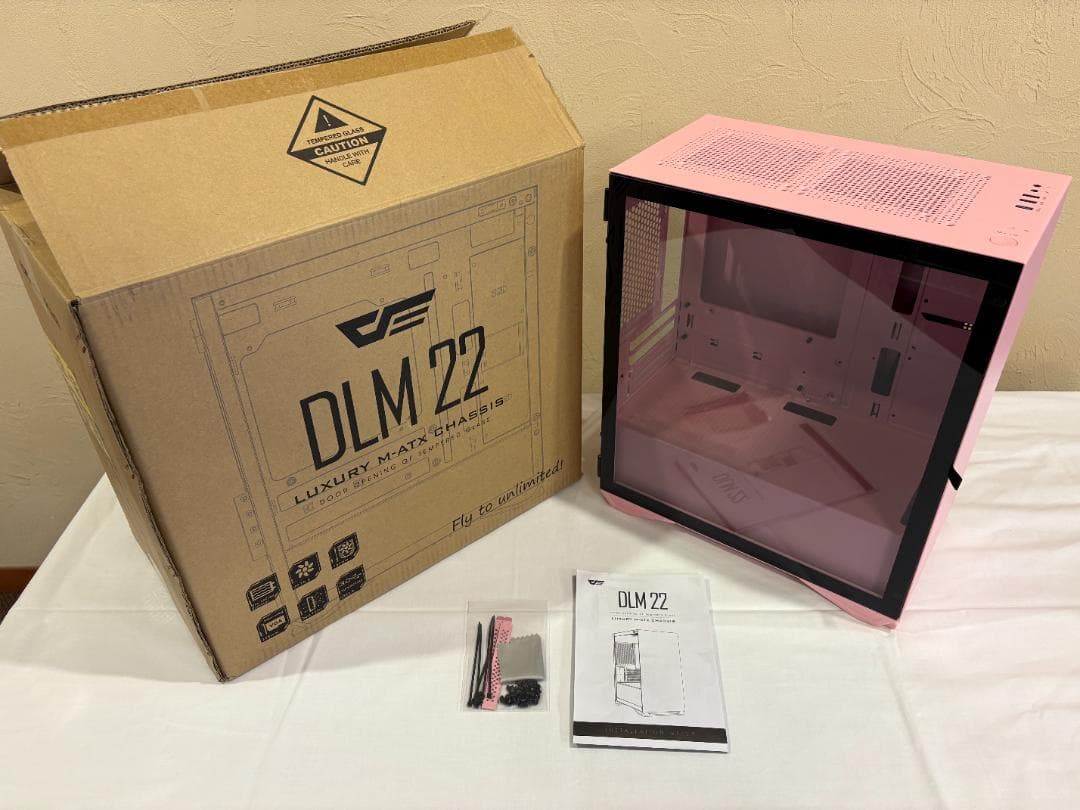 【美品】DLM 22 桜色 ピンク 自作PCケース ガラスパネル