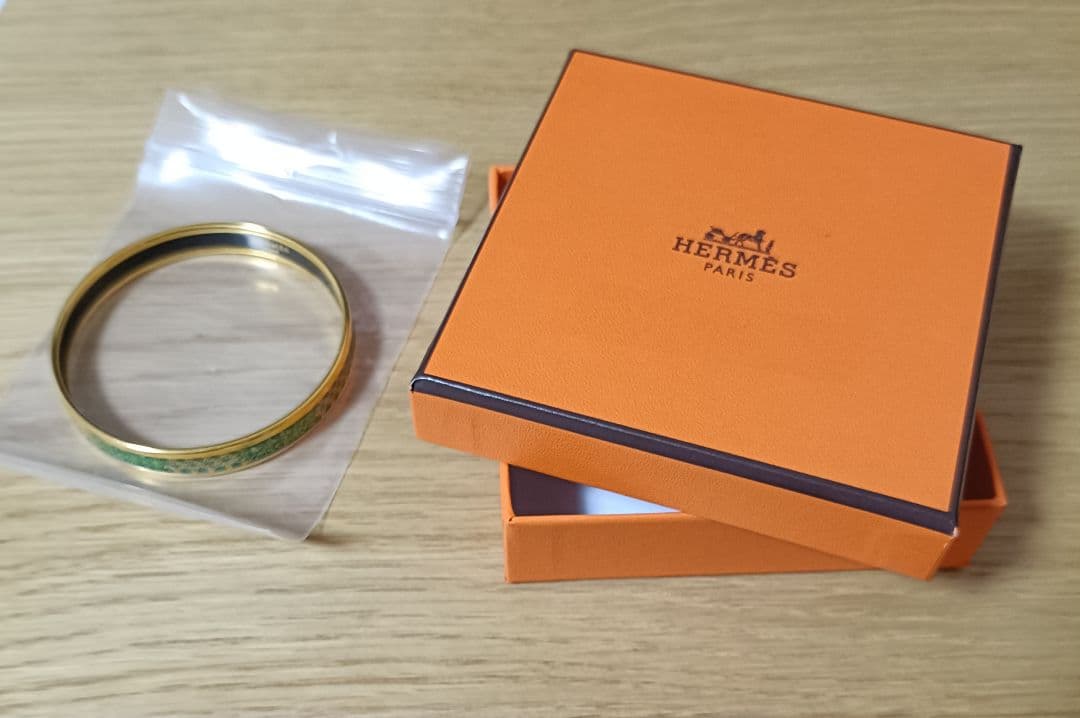 HERMÈS ゴールド グリーン ブレスレット 箱付き vintage
