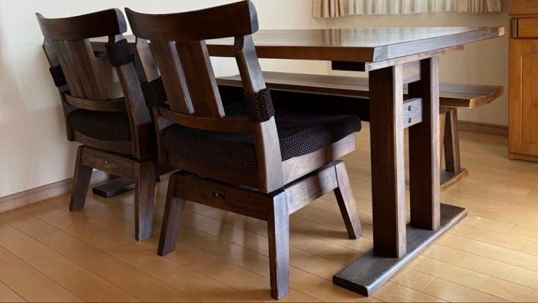 大塚家具「OTSUKA」ダイニングテーブル、チェアー、ベンチのセット