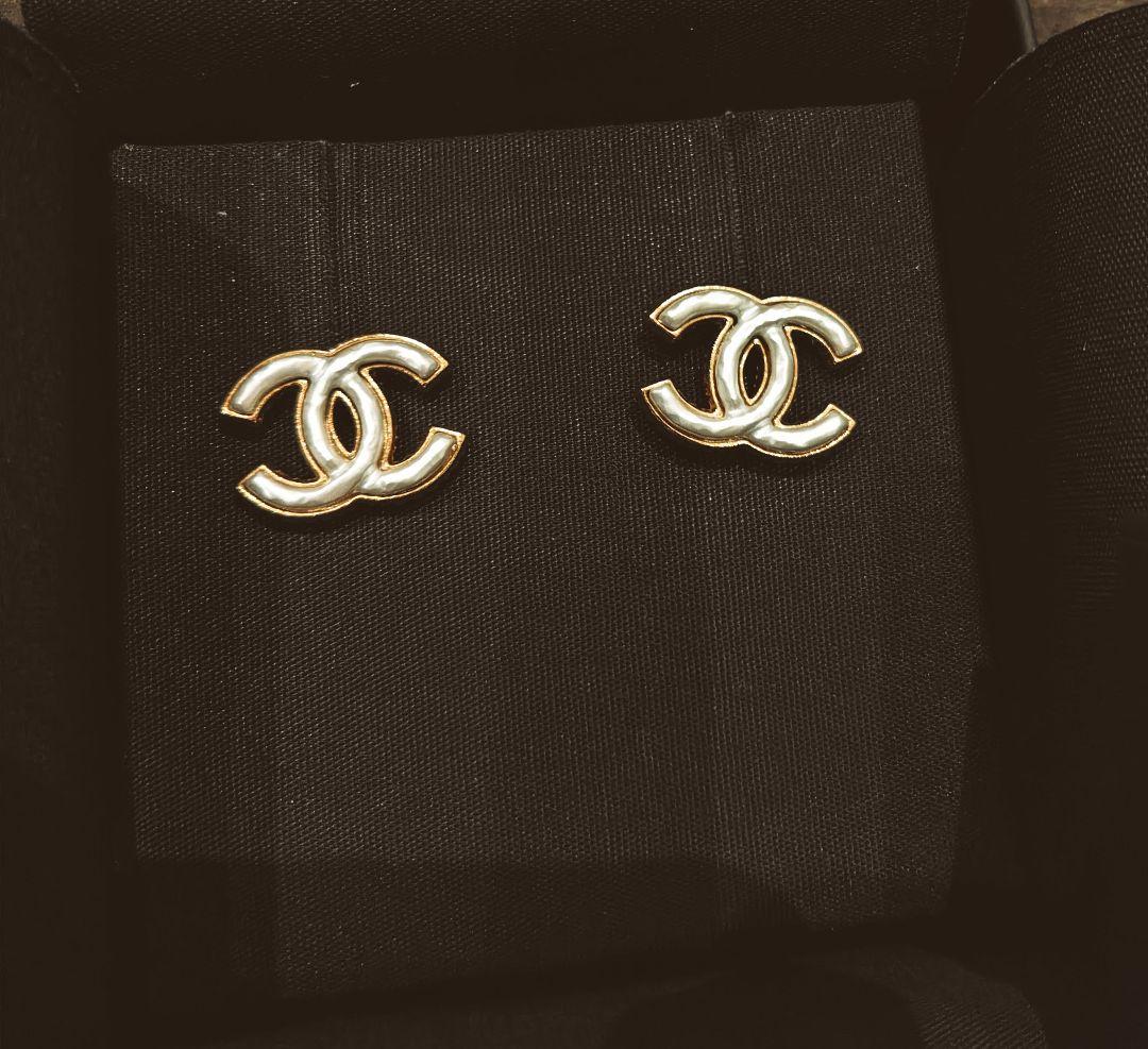 CHANEL　ピアス　24A
