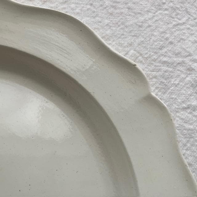 希少◆ファイアンスフィーヌ花リムプレート＃クレイユモントローオクトゴナルレリーフ