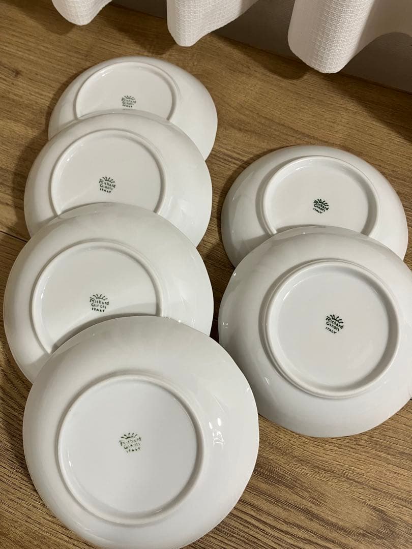 【リーリ】ベッキオホワイト 15㎝角皿+ディッシュラウンドS