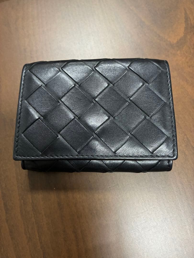 【ああ】Bottega Veneta 三つ折り財布　レザーブラック×ブルー