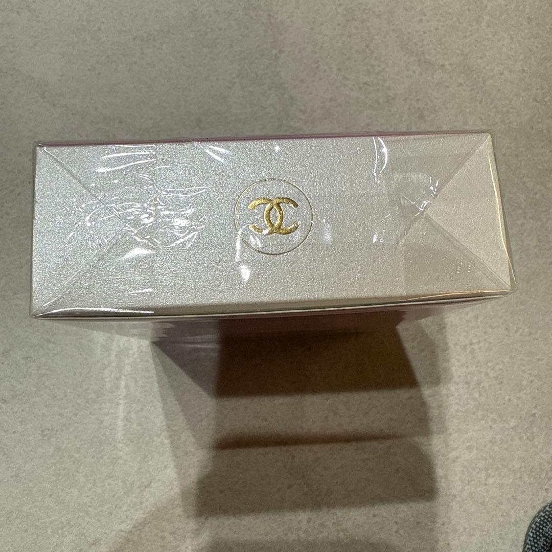 CHANEL 香水　100ml