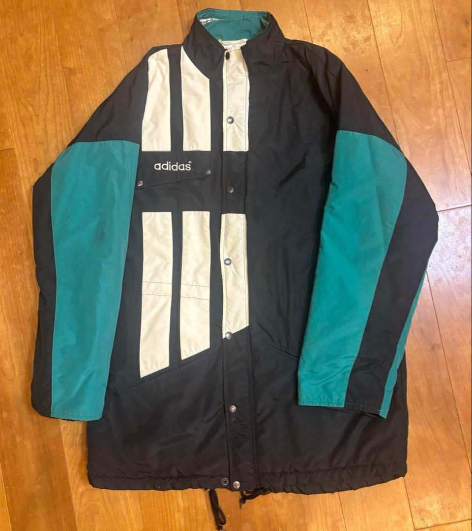 adidas ベンチコート　中綿