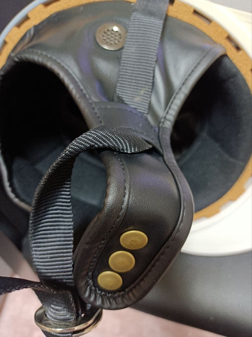 カスタムコルク半　七色ラメ　１個限定翌日発送！三つボタン