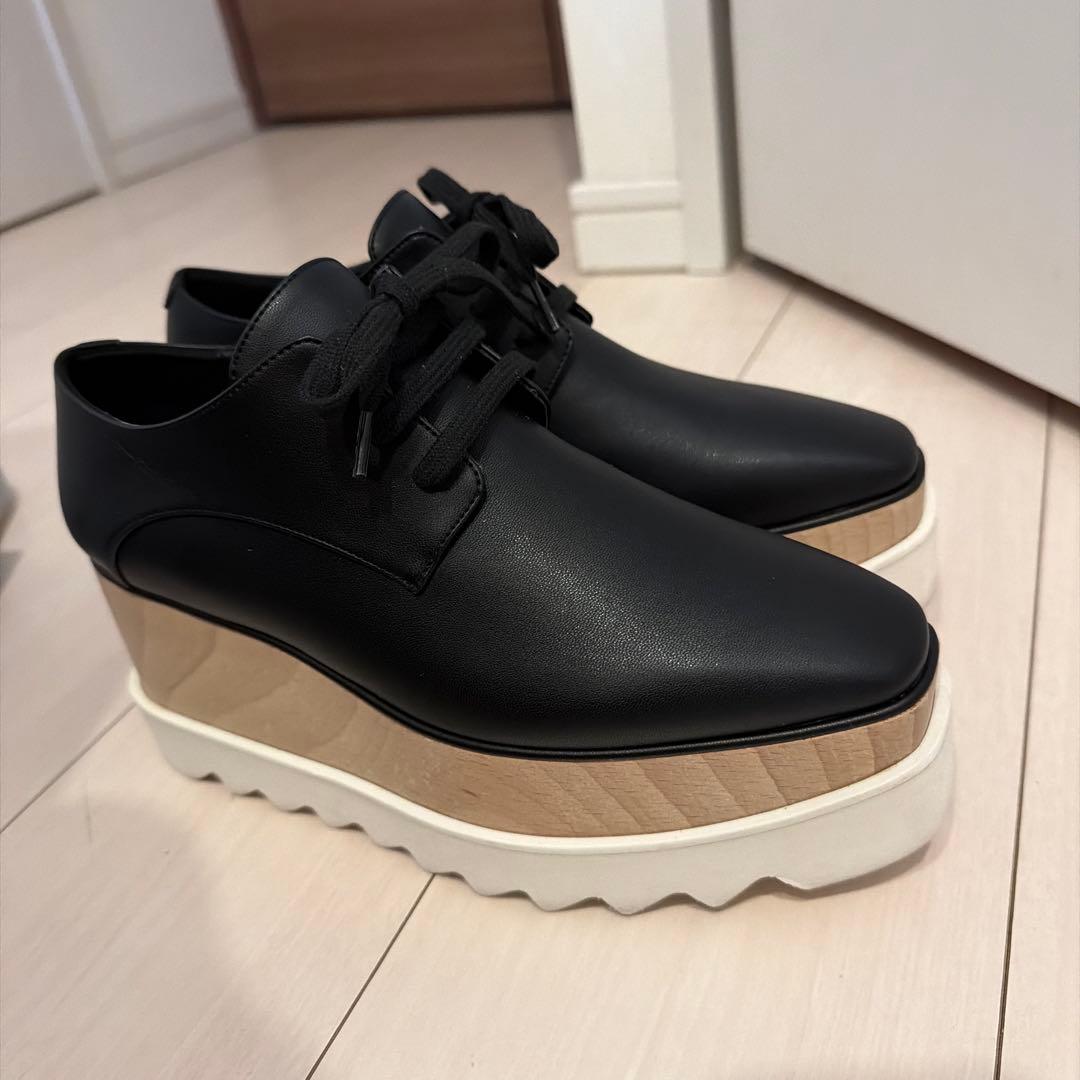 ステラ　黒　エリス　35.5