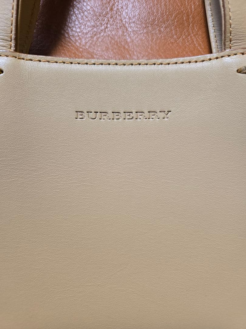 BURBERRY　LONDON　バーバリー　レザートートバッグ