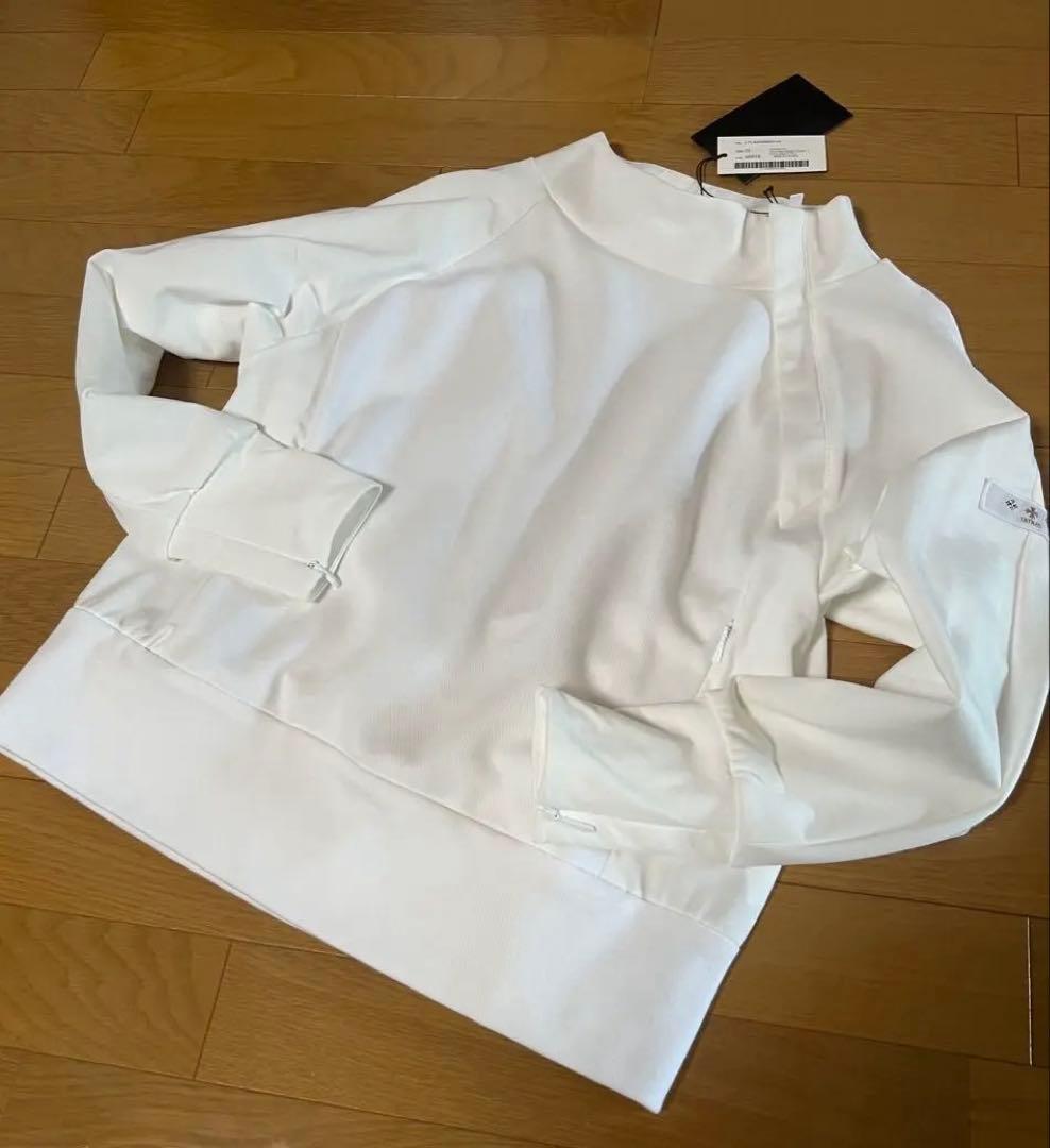 未使用タグ付TATRAS タトラス SOALA スウェット長袖 ショート丈