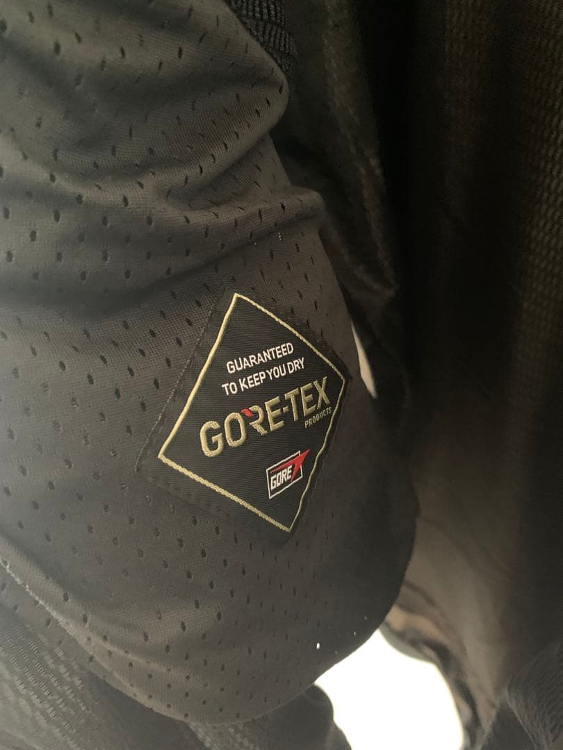 volcom l gore-tex jaket XL ブラック　ボルコムスノー