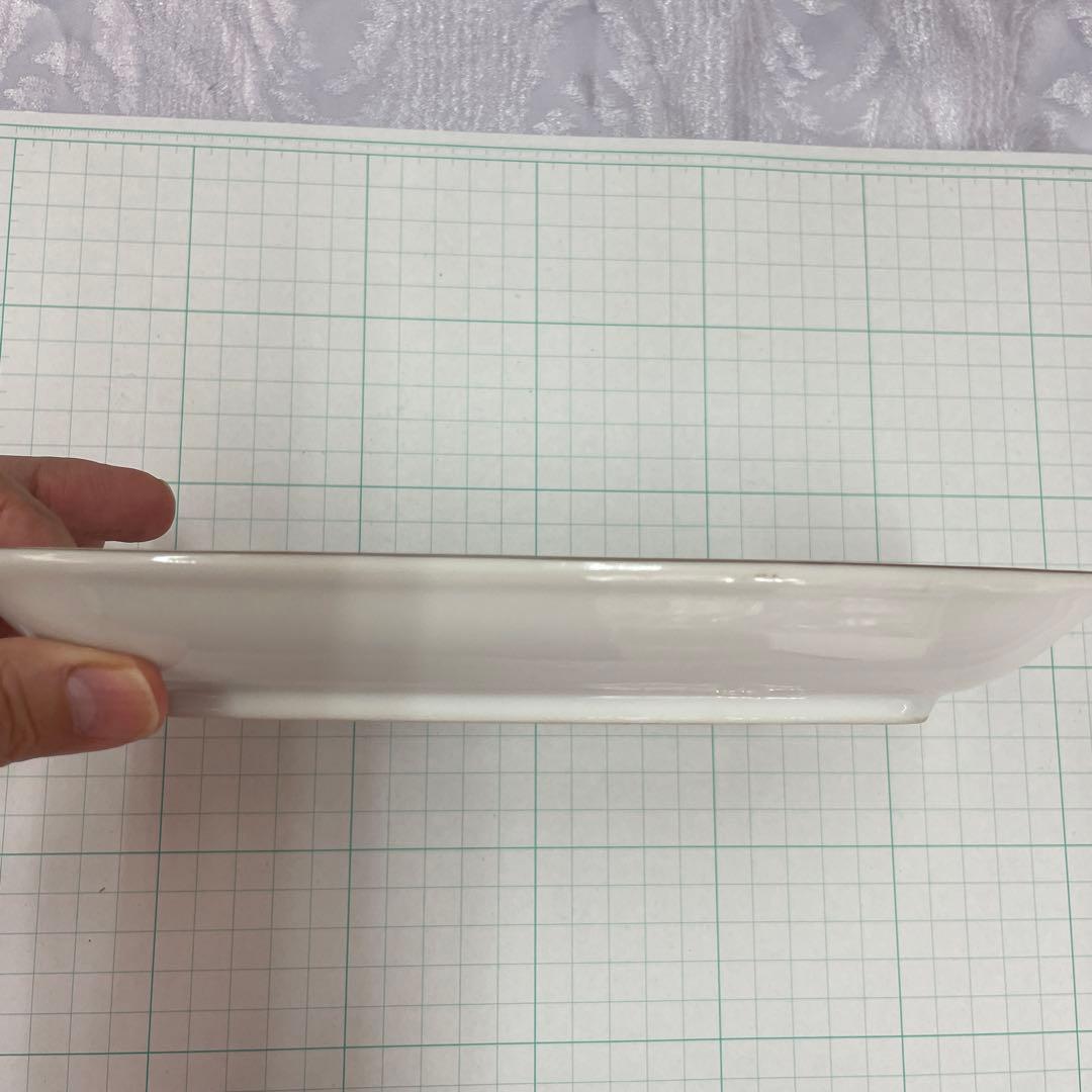 白金線長角皿１枚770円２２枚セット
