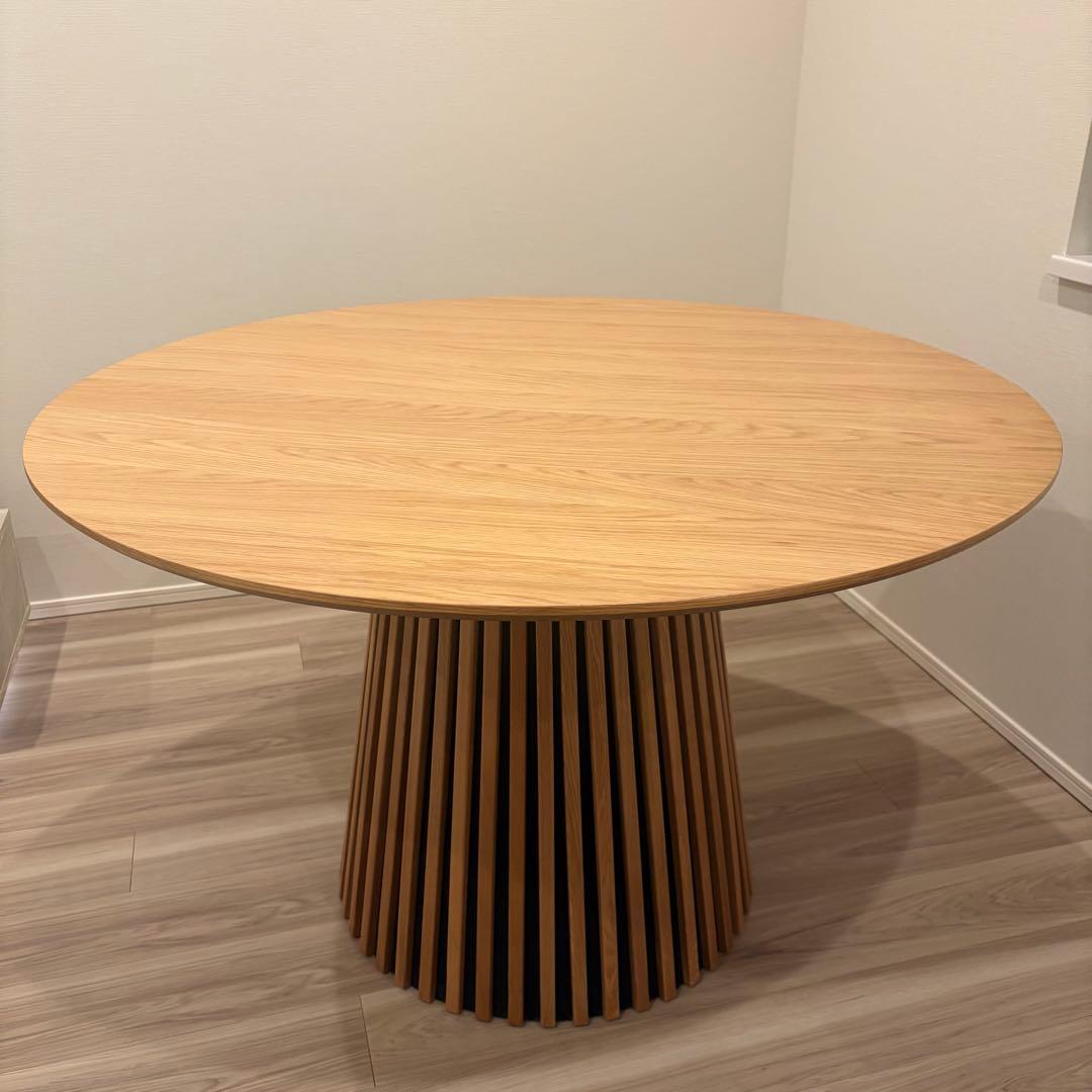 NOCE 円形ダイニングテーブル オーク 2024年製