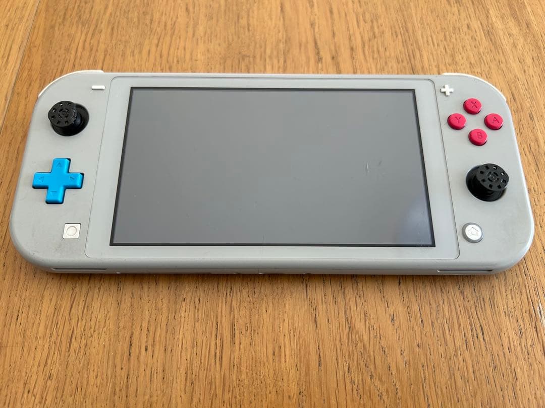 Nintendo Switch Lite 本体　ポケモンデザイン