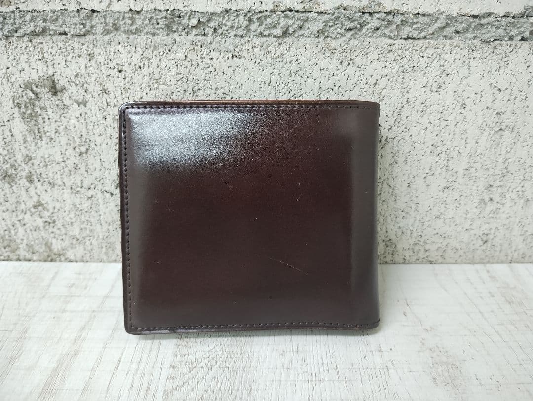 ガンゾ　コードバンルチダ　小銭入れ付き二つ折り財布