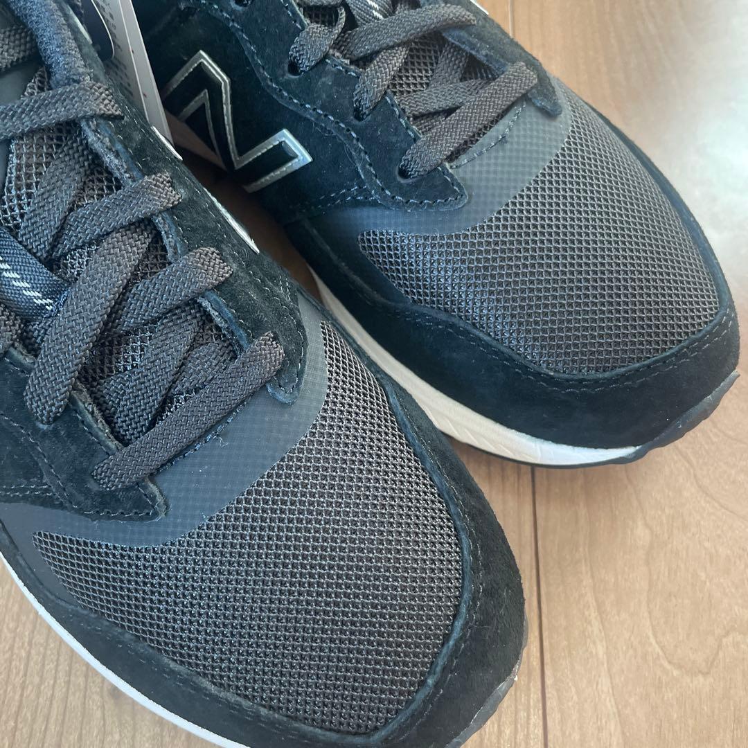 新品未使用　ニューバランス　880 レディース　スニーカー　ブラック