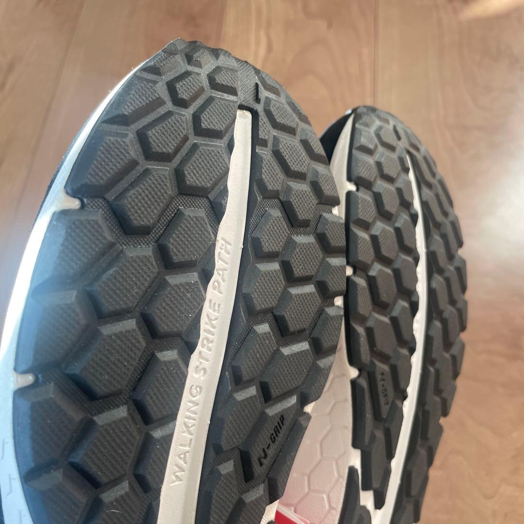 新品未使用　ニューバランス　880 レディース　スニーカー　ブラック