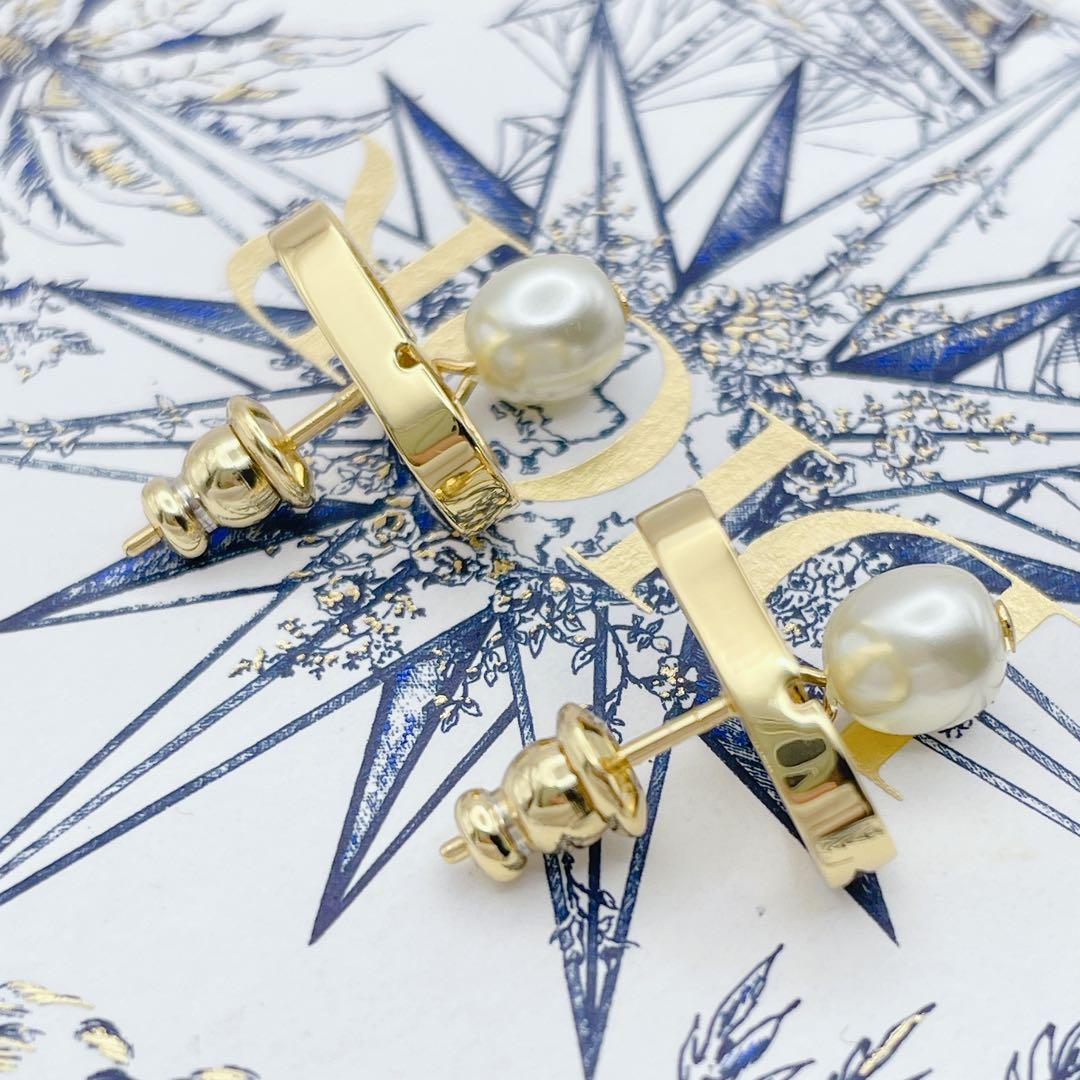 Christian Dior ピアス　petit プチ　パール　CD ゴールド