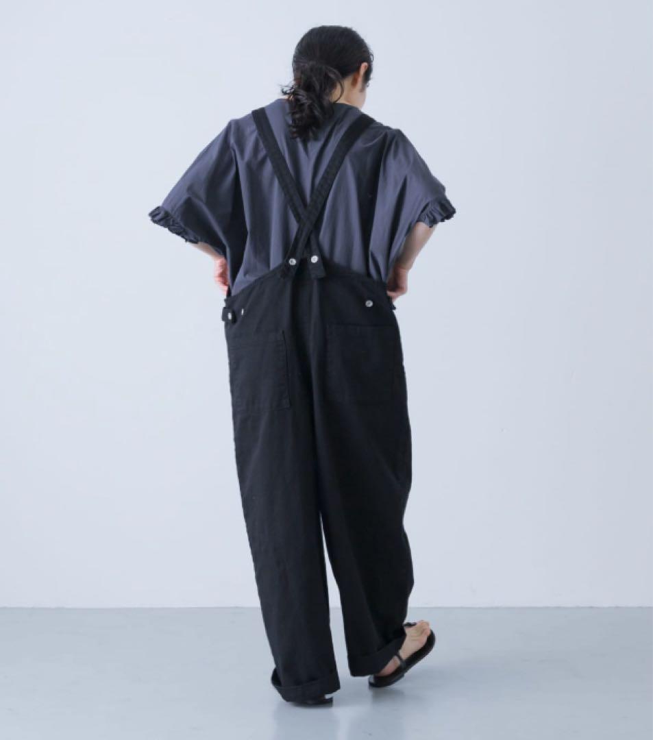 【新品・タグ付き】　かぐれ　バッククロスサロペット　BLACK