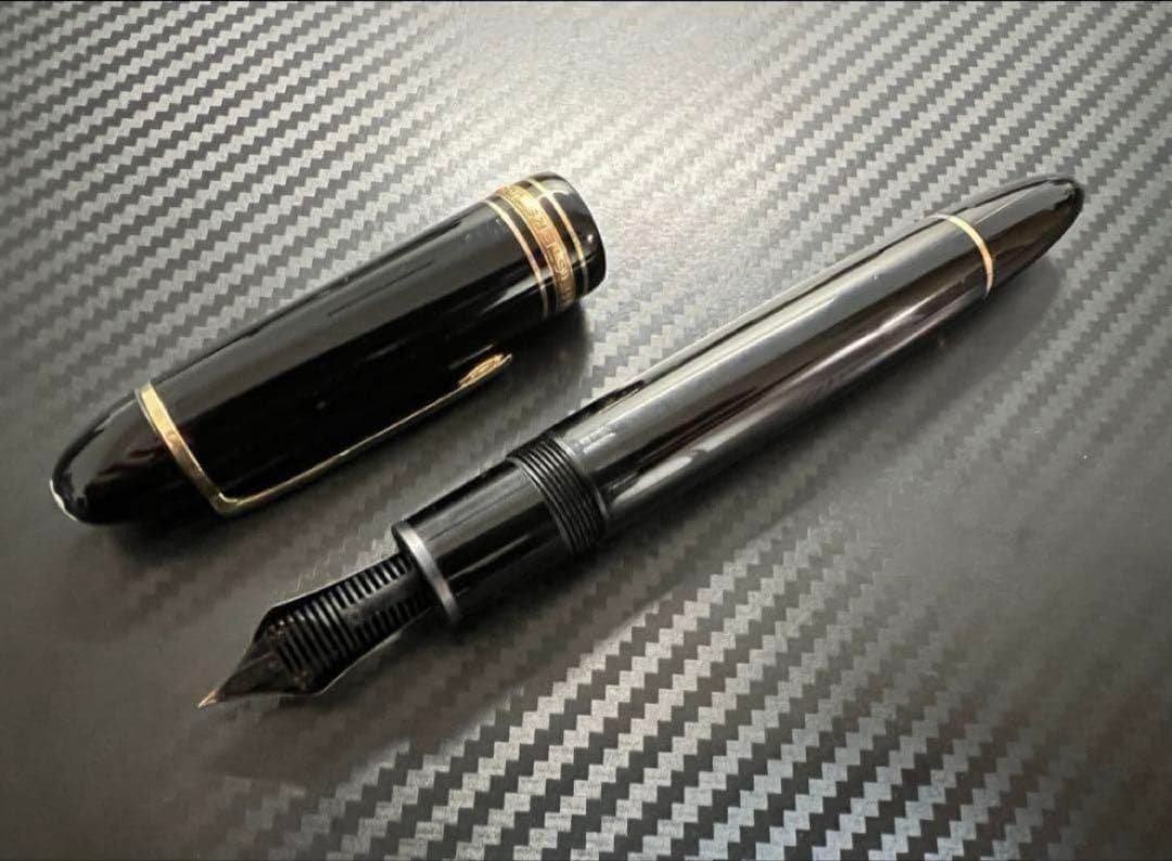 美品 モンブラン ヘミングウェイ芯 149 万年筆 18K 中白 F 細字