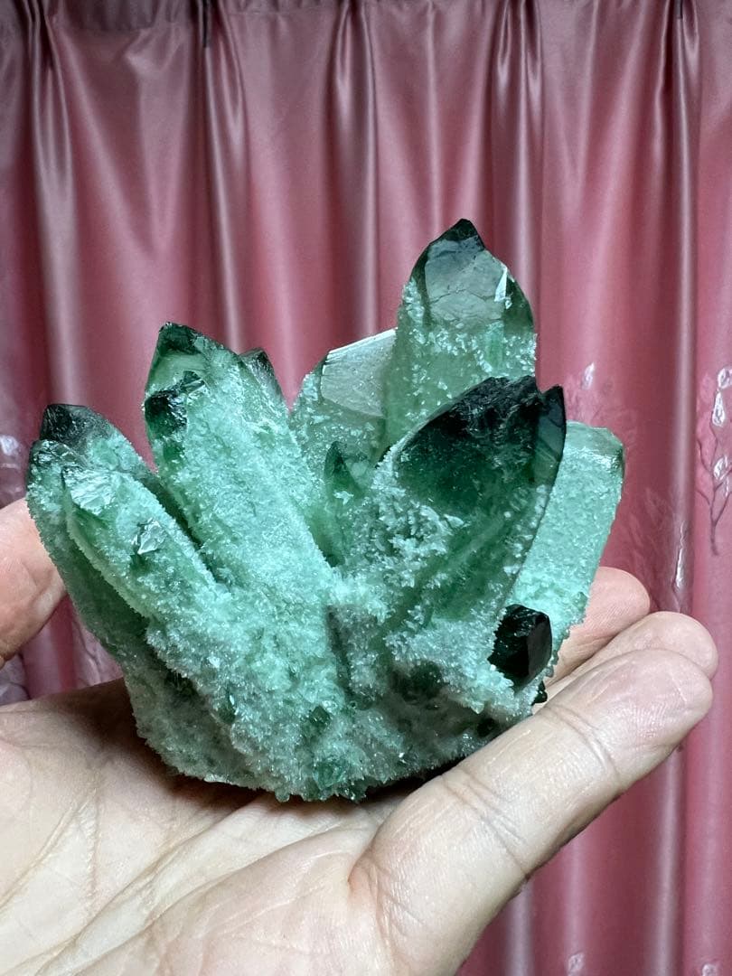 新品　高品質庭園水晶　ガーデンクォーツ　ファントムクォーツ　木製台座付き送料無料