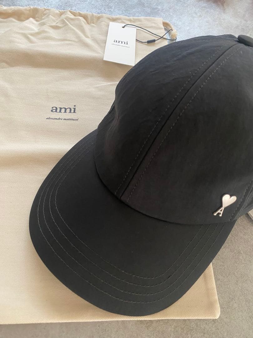 ami キャップ