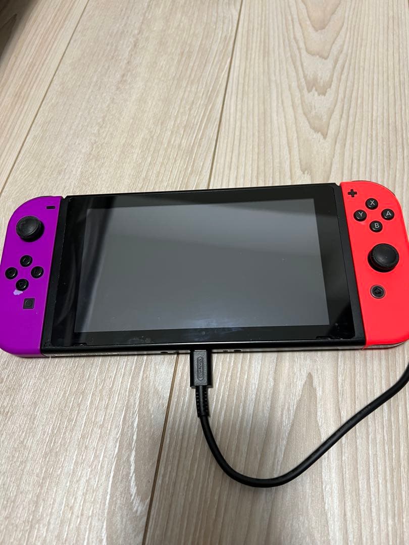初代Nintendo Switch 本体 動作確認済 ※付属品に欠品あり