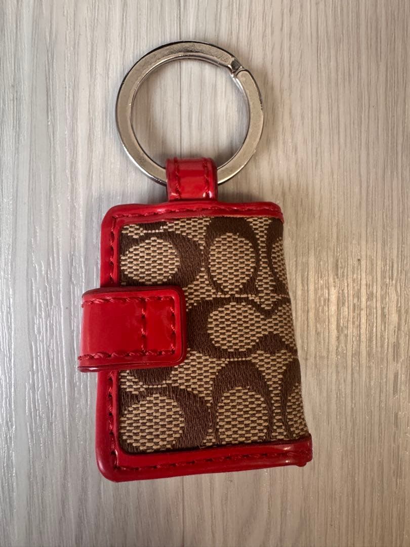 coach 手帳型キーリング　キーホルダー
