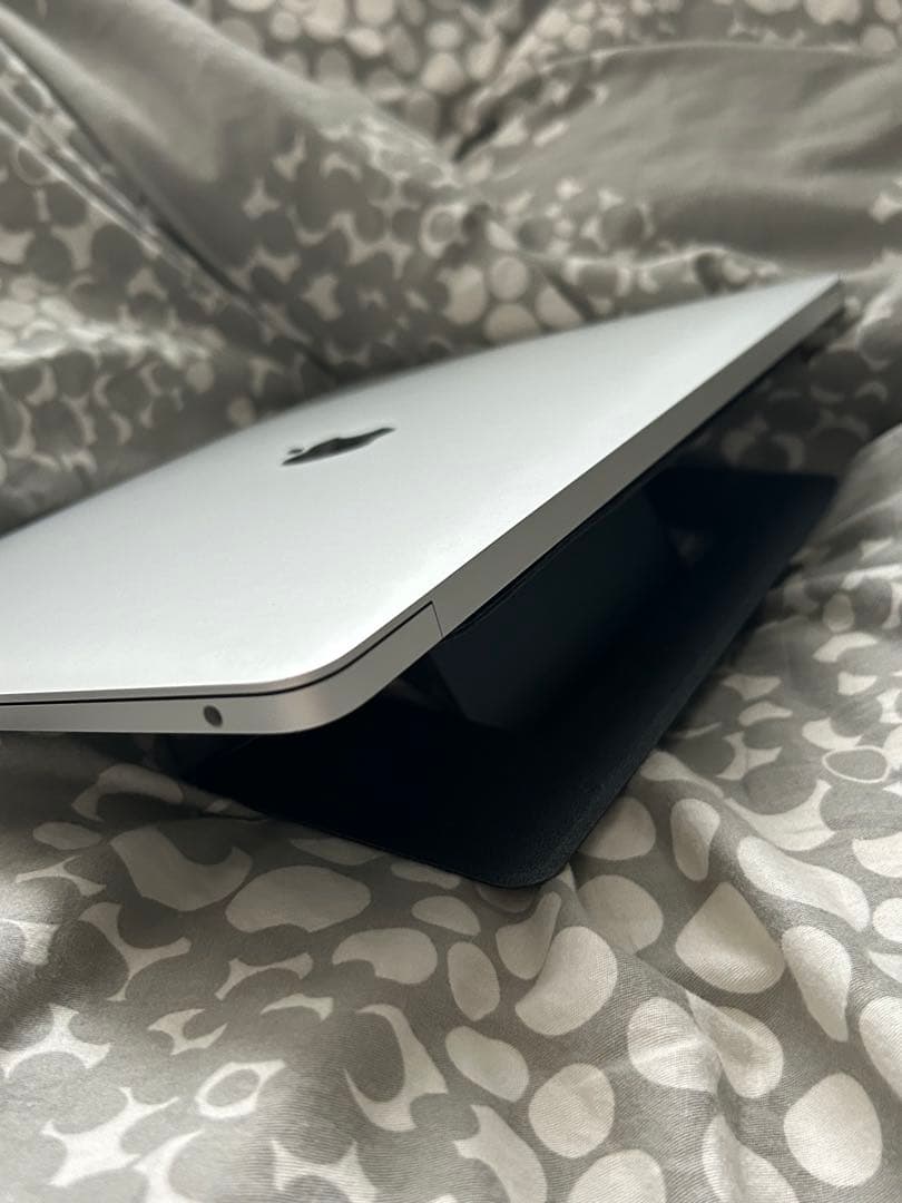 土*！様 mac book air M1 2020 本体+MOFTスタンド