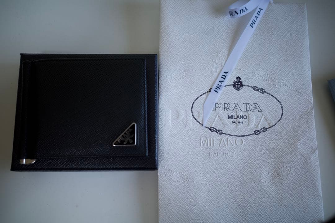 PRADA サフィアーノ マネークリップ