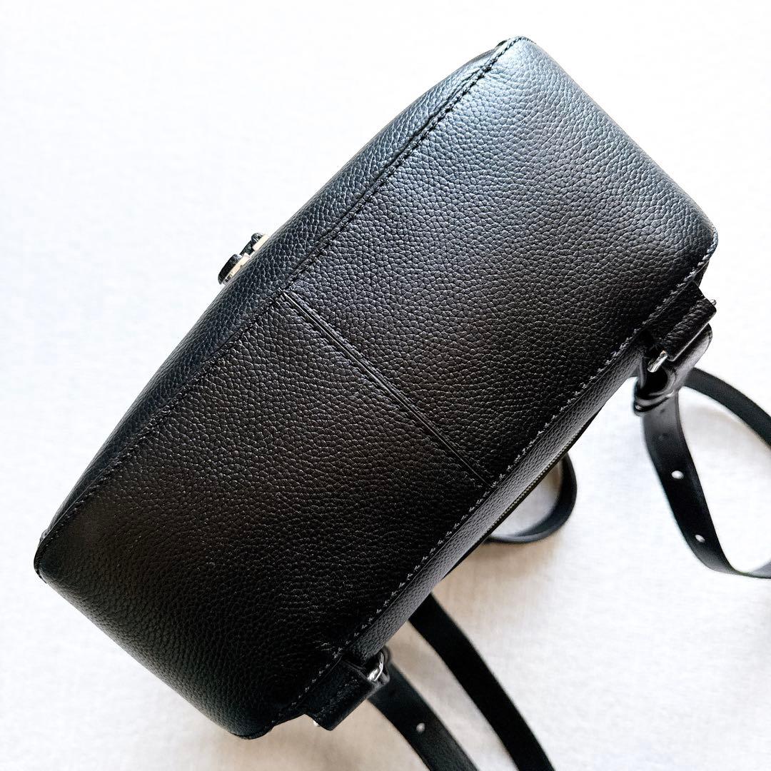 【極美品】コールハーン　グランドアンビションスモールバッグパック　オールレザー