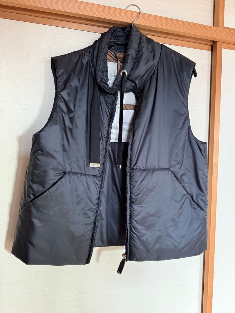 ♡*様 MaxMara The cube ブラック ダウンベスト 38