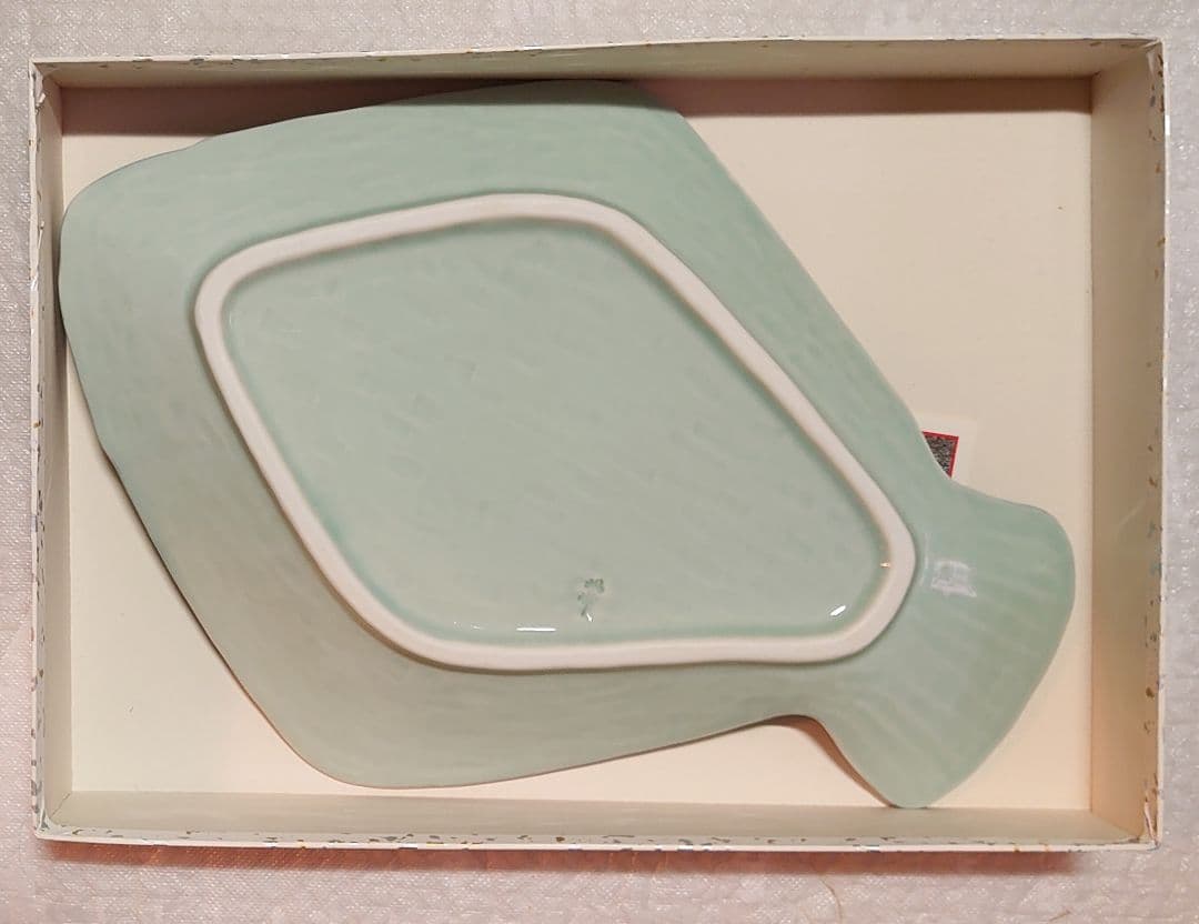 有田焼 波佐見焼 ヒラメ 魚型盛り皿