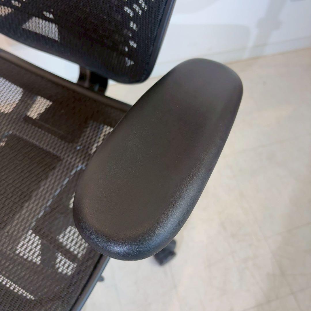 エンジョイ Ergohumanエルゴヒューマン 肘付きオフィスチェア　2/3