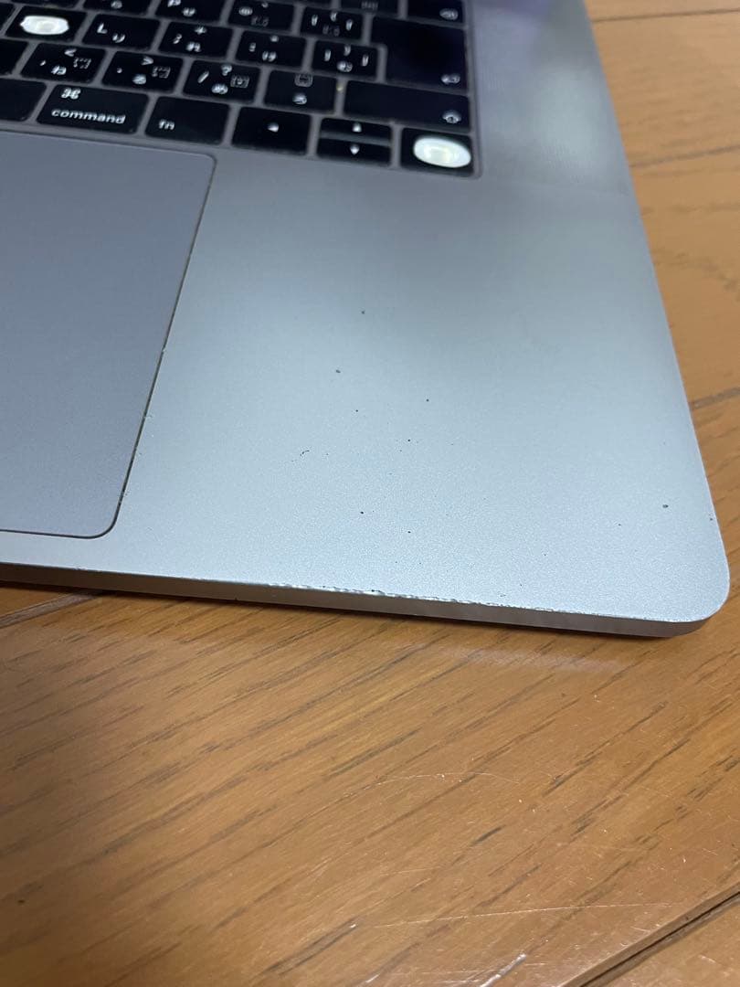 MacBook Pro 2018 15インチ i7 512GB