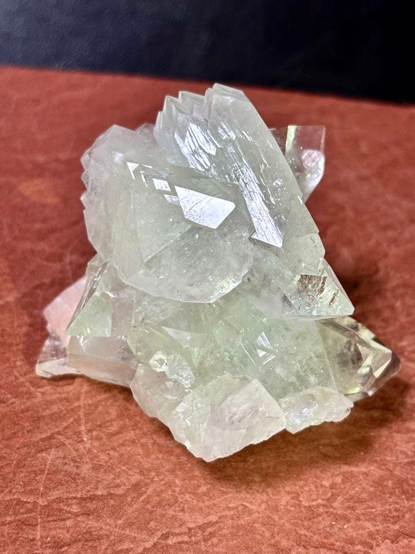 【レア】グリーンアポフィライト 原石 インド産 魚眼石 鉱物標本 天然石