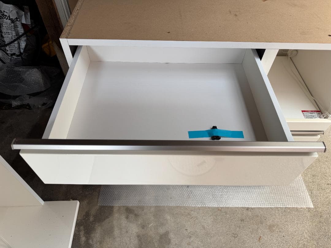 ニトリ　食器棚　ホワイト　キッチンボード