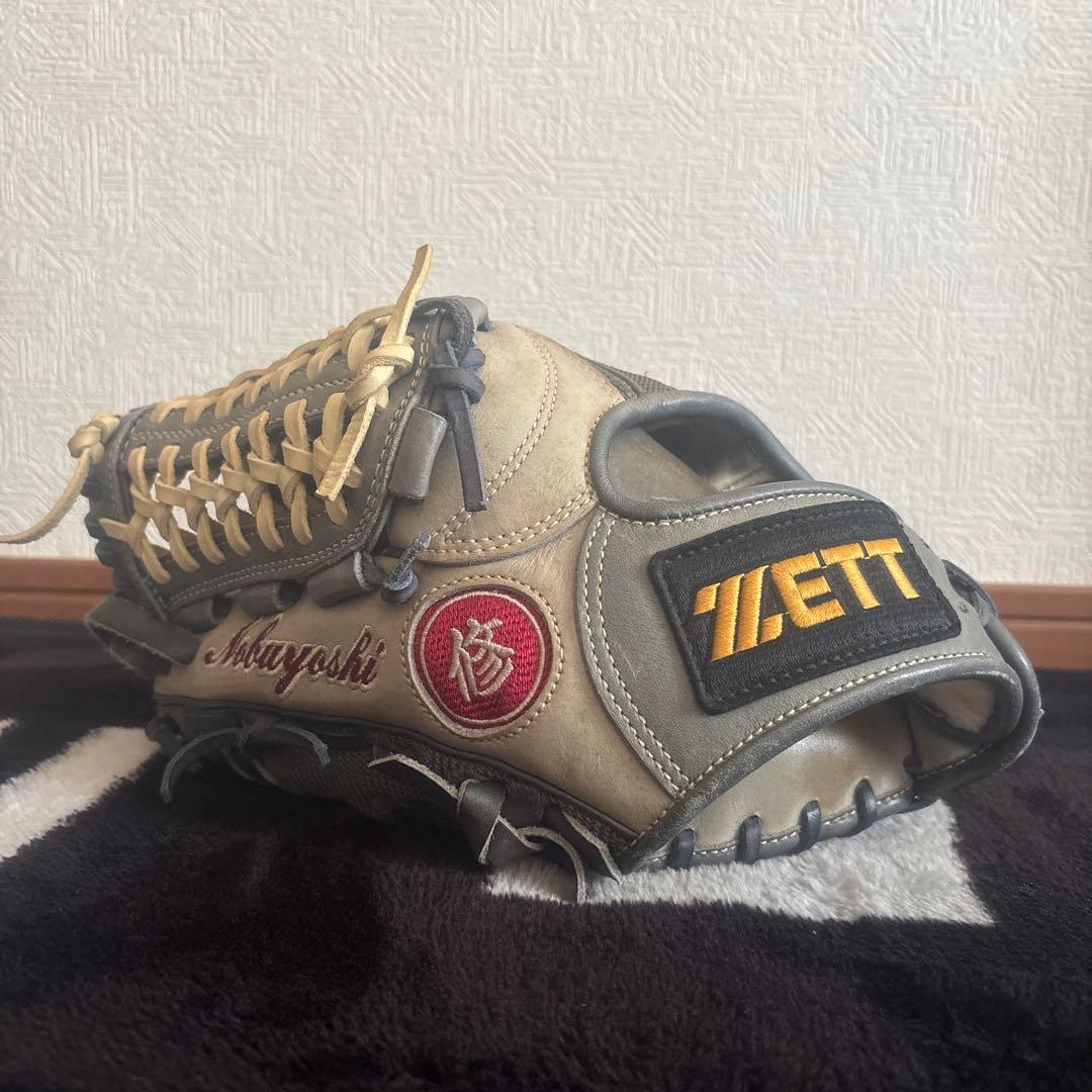 山田修義使用グローブZETT