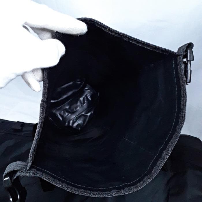 henty ヘンティ 出張 ガーメント サイクルバッグ リュック バックパック