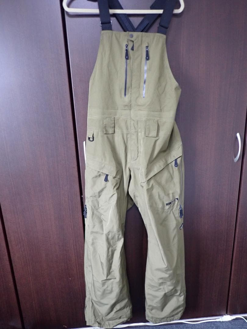 トゥーフォーワン 241 ゴアテック　ビブパンツ　M　オリーブグリーン系