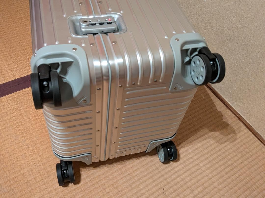 makiiiii1212【未使用品】RIMOWA 定価から10万円引